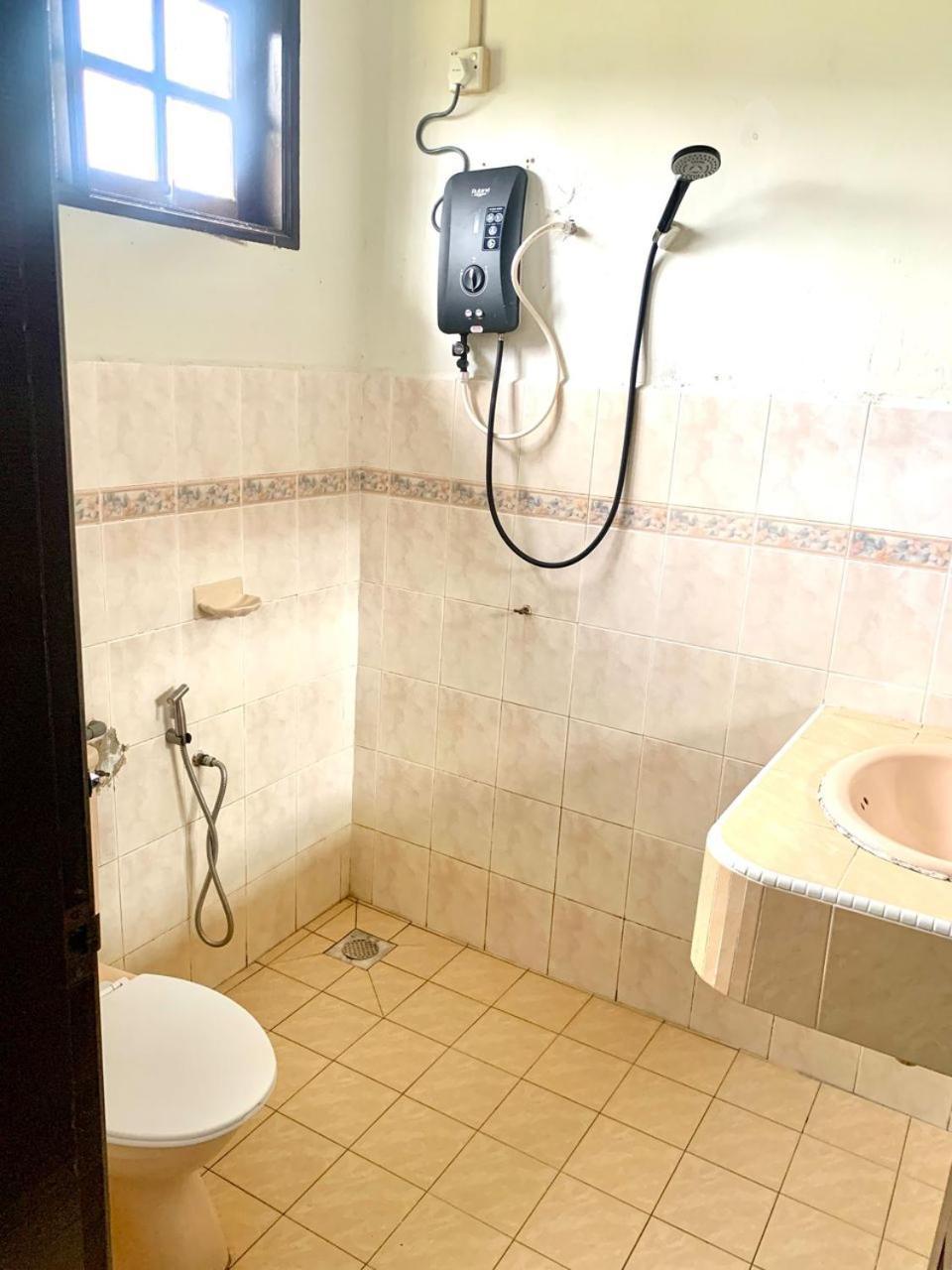 Asiacamp Taman Negara Resort 쿠알라타한 외부 사진